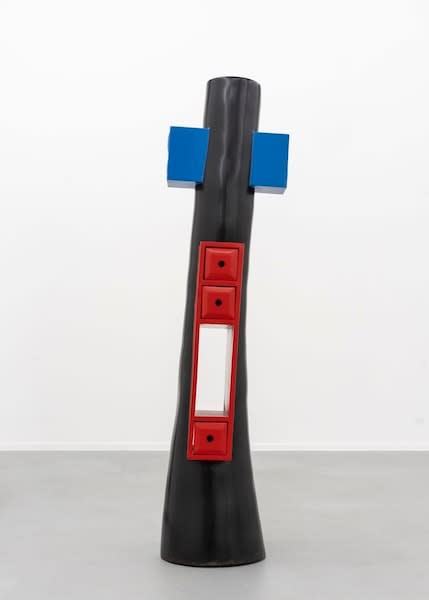 Jean-Servais Somian, Petite Demoiselle a casiers, Rouge, Noir, Bleu, 2023