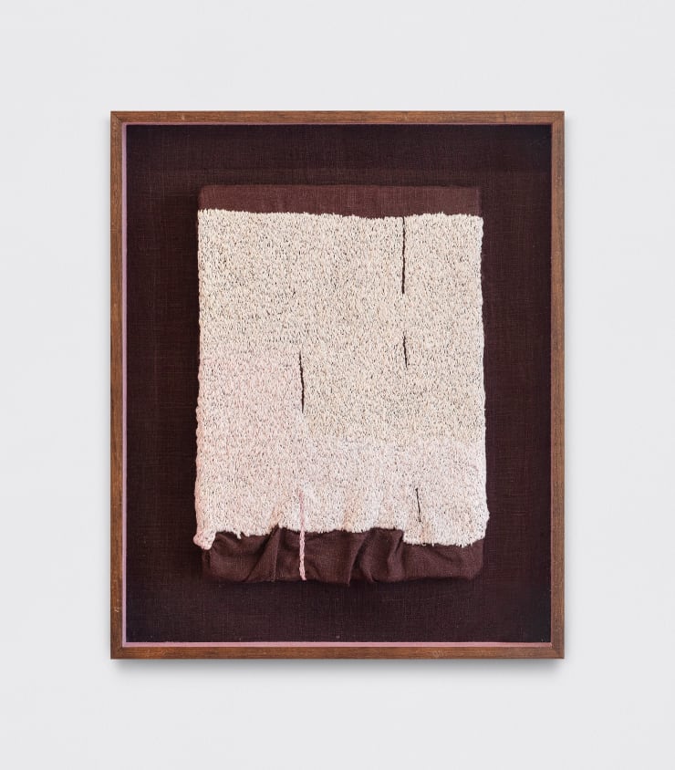 João Modé, Enquanto as pedras esperam, 2022