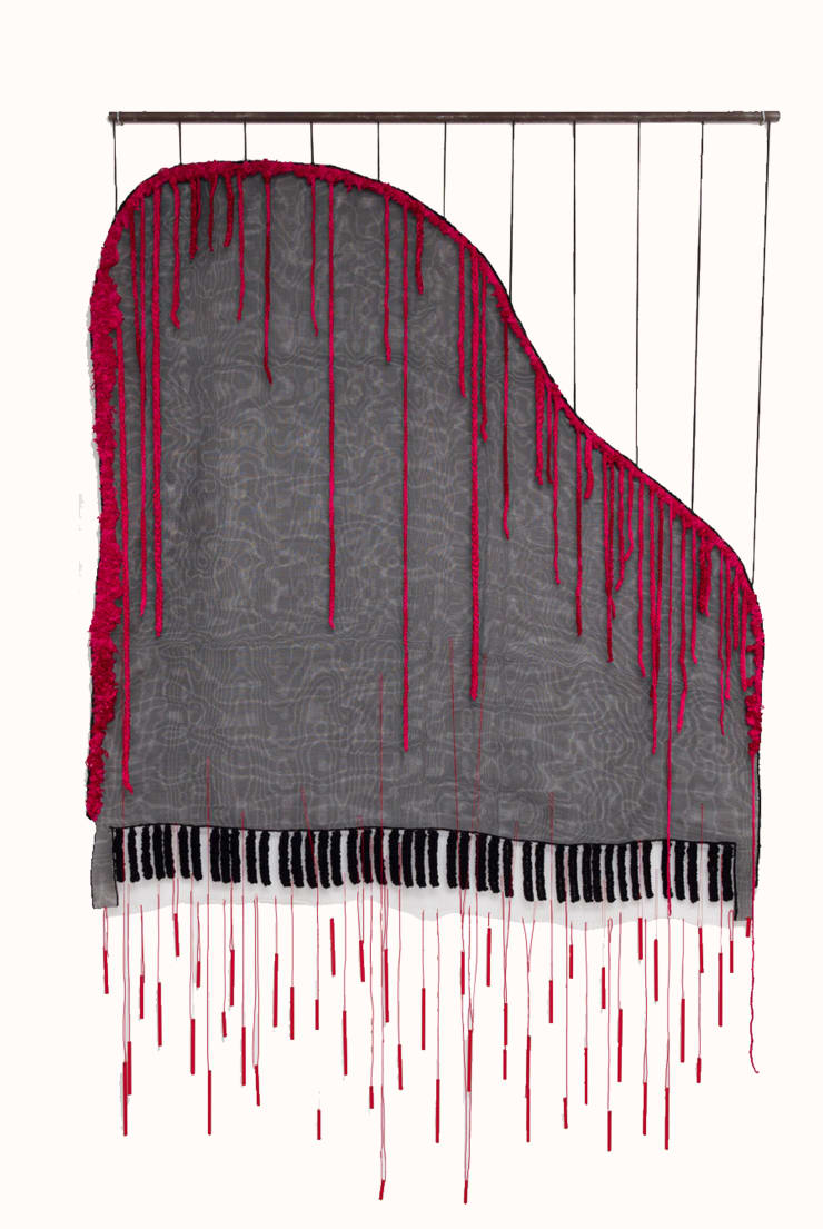 A Woman's Work 3, 2020 barra de ferro, tela de proteção, cordão de poliéster, linha de algodão e alumínio [iron bar, protection screen, polyester cord, cotton thread and aluminum] 244 x 152 x 2 cm [96 1/8 x 59 7/8 x 3/4 in] Vivian Caccuri