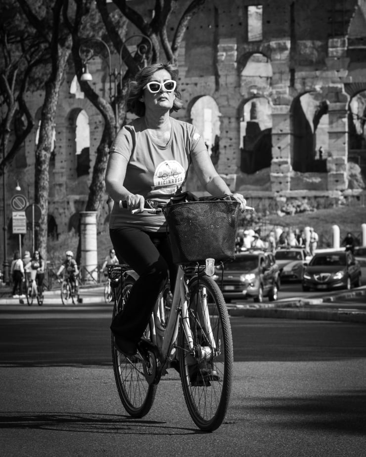 Ant Dailey, Lady Cyclist - Rome, 2022