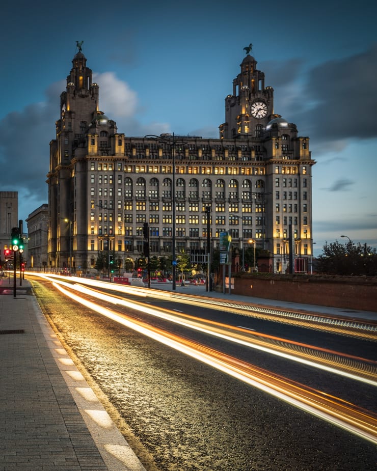 Ant Dailey, Straight Lines - Liver Building, 2021