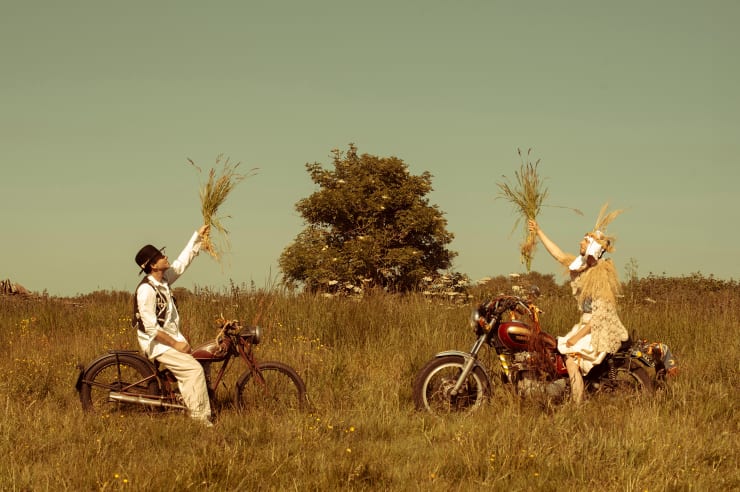 Libby Bove, Hedgers at Midday, 2023