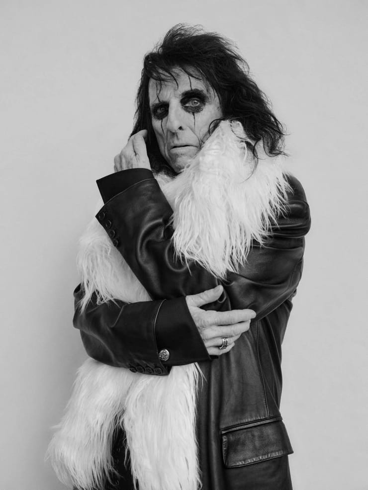 Bryan Adams, Alice Cooper, Feather Boa, Germany, 2024