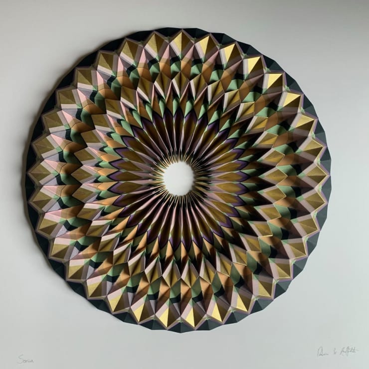 Locker & Studd, Sonia