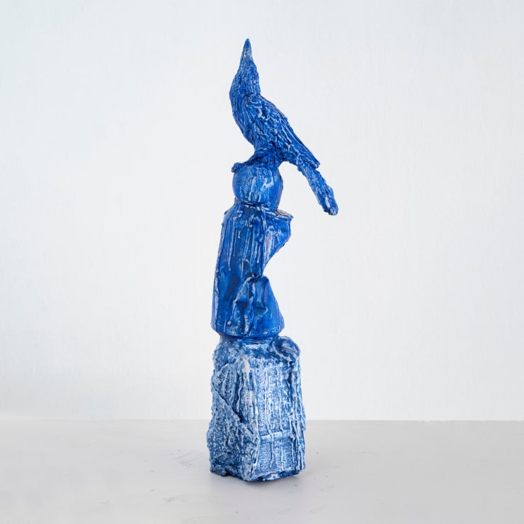 Hiroyasu Tsuri Totem Of Collingwood (Tutto Passa), 2023 Aerosol and Acrylic with clear coat on Dental Plaster 41 x 11 x 7 cm (Edition record)