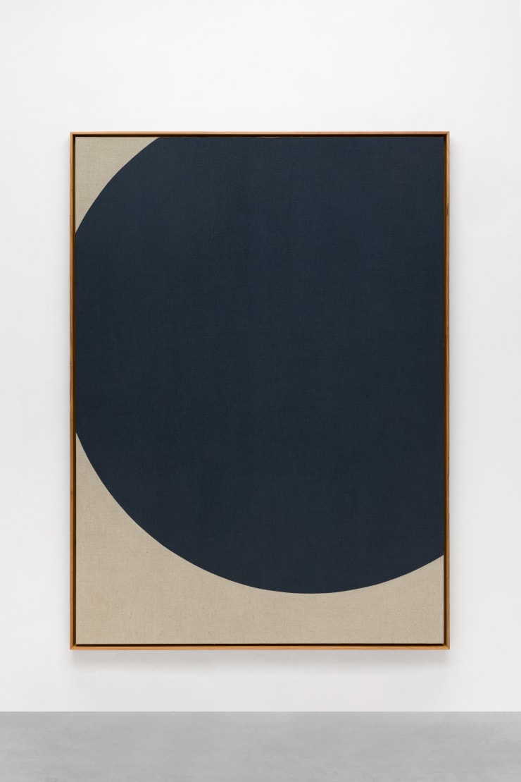 Antonio Ballester Moreno Azul, 2024 Acrílica sobre juta [Acrylic on burlap] 200 x 145 cm [78 1/2 x 57 in.]