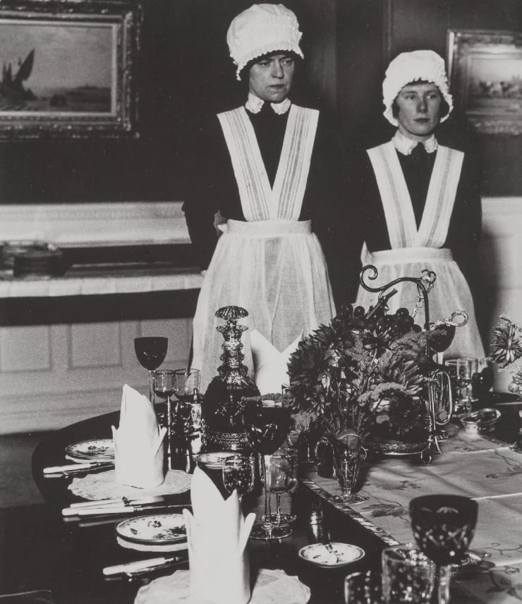 Bill Brandt, The Perfect Parlourmaid (Parlourmaid and under-parlourmaid ready to serve), 1935