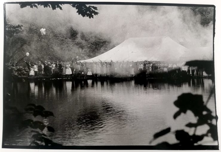 Dafydd Jones Wielock / Nevill Wedding. Frampton Mansell, 1986 Gelatin Silver Print 27.8 x 35.5 cms 11 x 14 ins