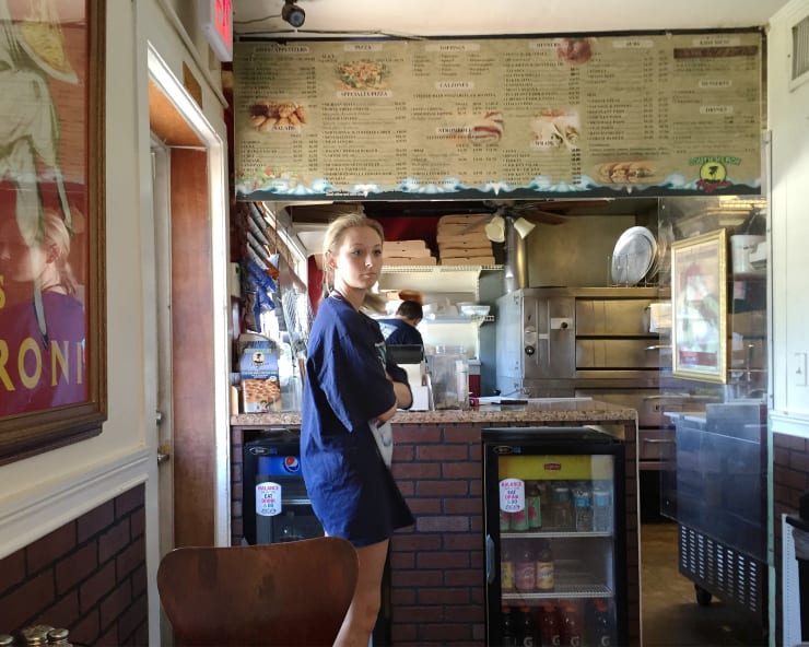 Anna Fox & Karen Knorr, South Beach Pizzeria Vero Beach, Florida, 2016