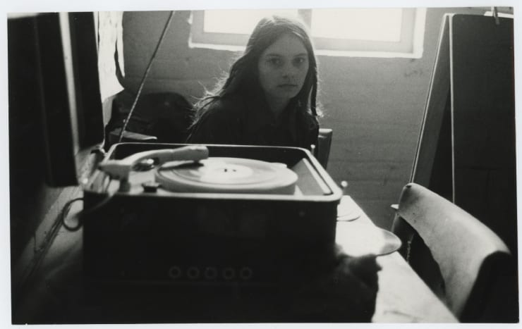 Jo Spence, Gypsies (inside a caravan), 1974