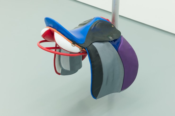 Catinca Malaimare, Kissing Spines (Blue), 2023