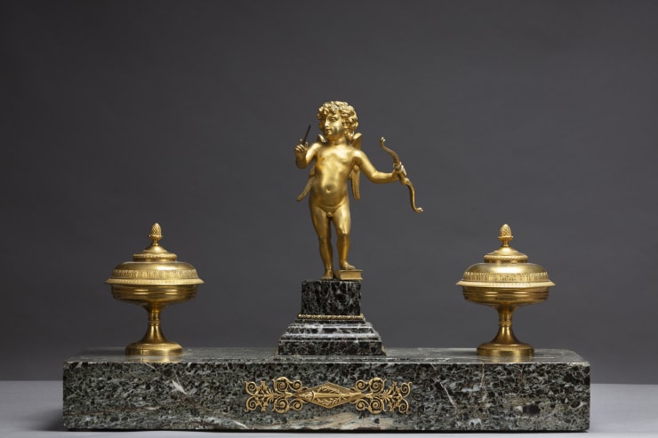 Marble and gilded bronze inkwell with Cupid