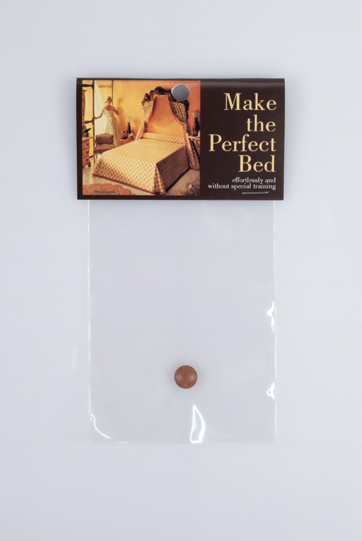 Dana Wyse, Make the perfect bed, 2001