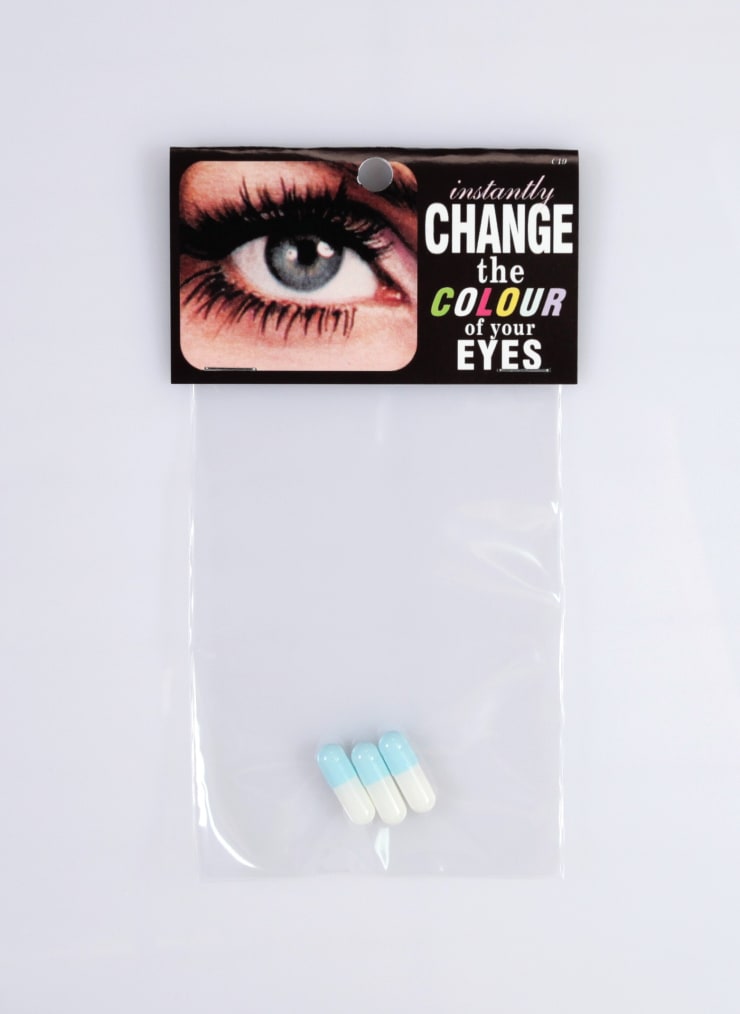Dana Wyse, Change the colour of your eyes, 2002