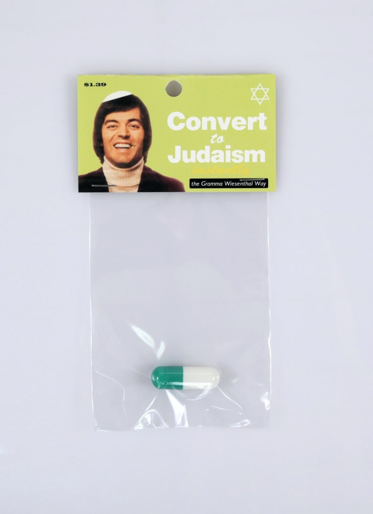 Dana Wyse, Convert to judaism instantly, 2003