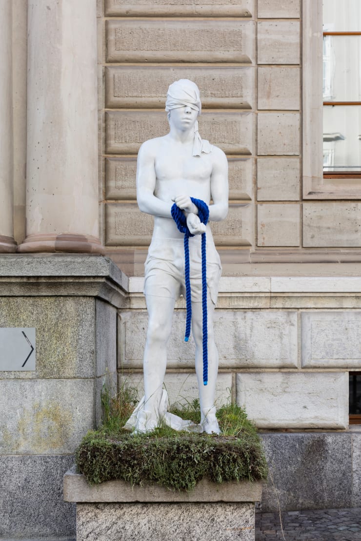 Reza Aramesh, Action 190 : Site of the Fall - Study of the Renaissance Garden, At 5:00am Wednesday 9 July 2014, 2017