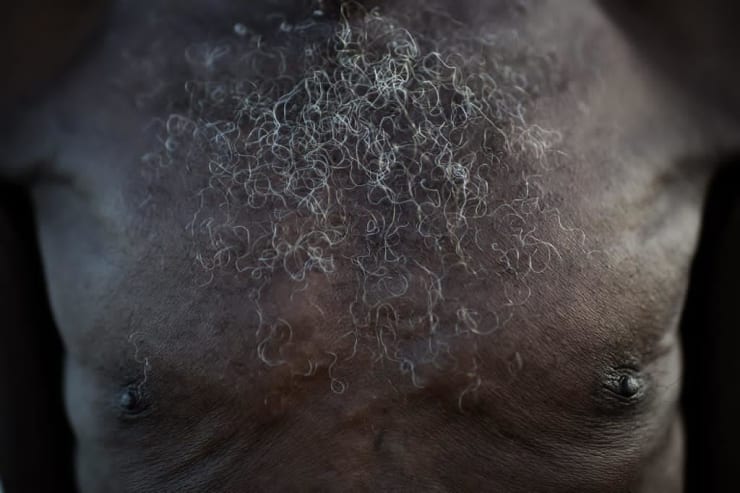 Mário Macilau, Buzi 5, from series Things Fall Apart, 2021