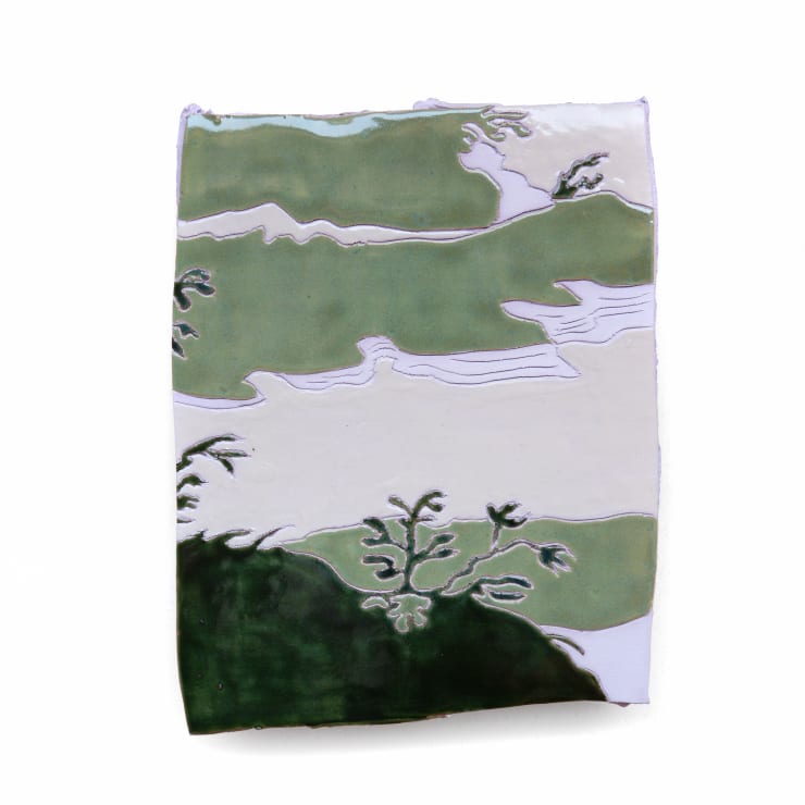 Angela Castillo Hacia el bosque (Towards the forest), 2024 Glazed ceramic 13,5 x 17 x 1 cm