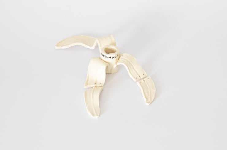 Pascual Ovalle CIE-11HA01.1 Disfunción eréctil (CIE-11 6B81 Erectile dysfunction), 2024 Glazed ceramic 20 x 7 x 15 cm