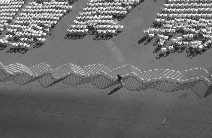 Sebastián Leyton Afuera y adentro, 2010 Impresión fotografía digital en papel de algodón 310gr libre de ácido 50 x 70 cm