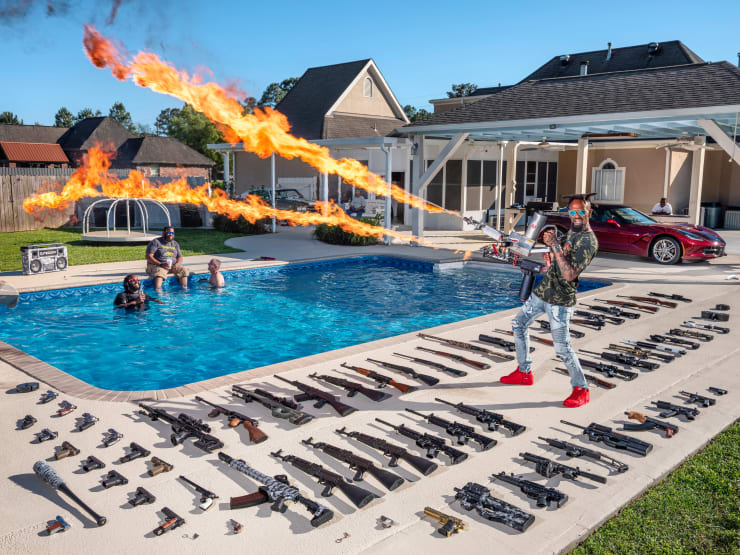 Gabriele Galimberti, THE AMERIGUNS - Black Rambo, 35. Schiever, Louisiana, 2020