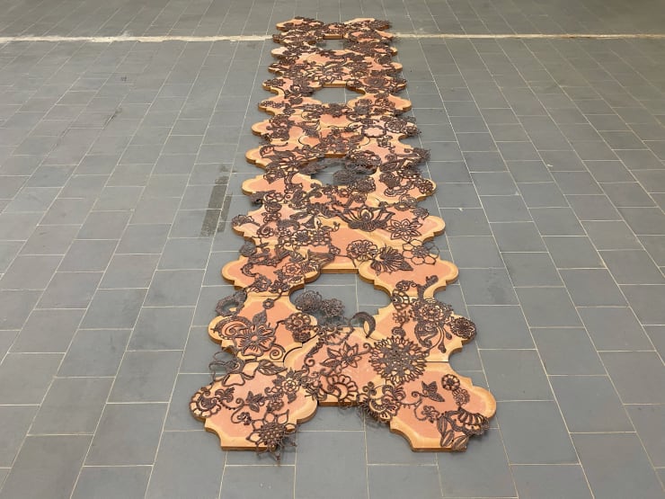 Maissane Alibrahimi, Socle de la couleur II, 2021