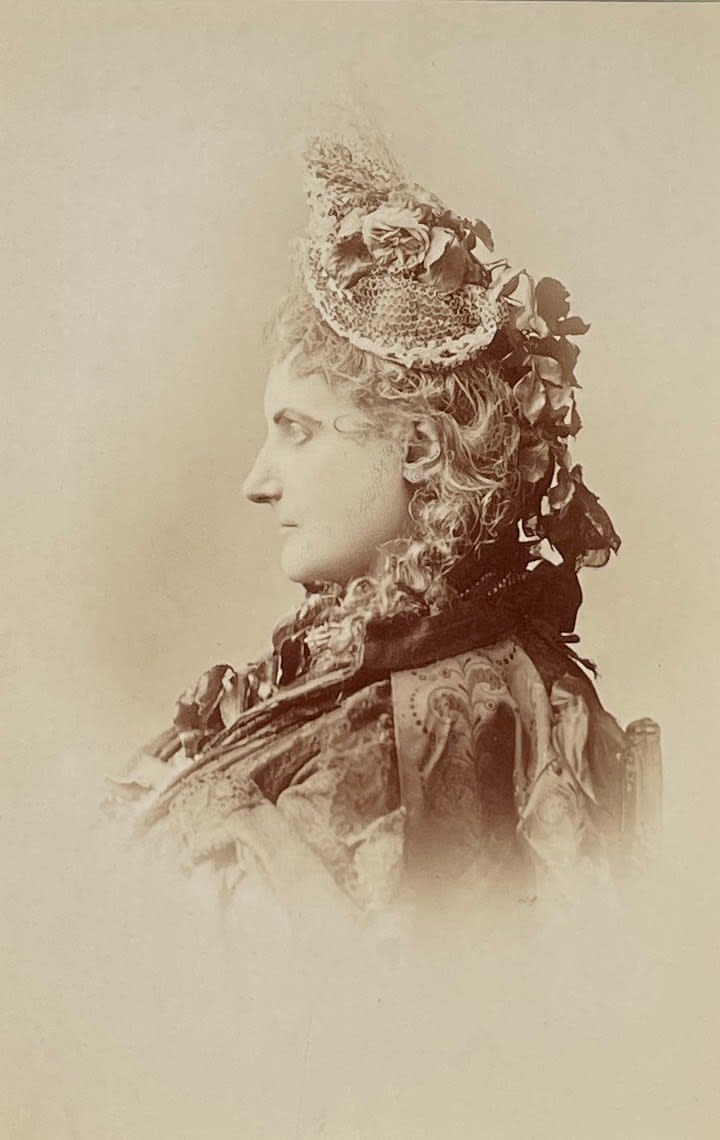 The Countess of Castiglione in collaboration with Pierre-Louis Pierson, La Comtesse de Castiglione, 1895