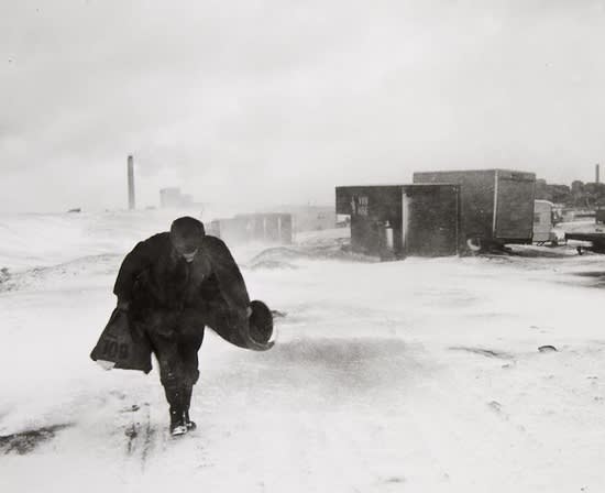 Chris Killip, Cookie in the Snow, 1984