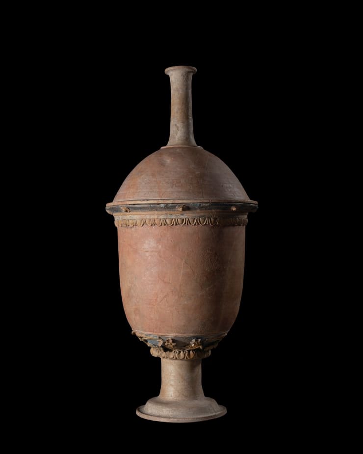 Hellenistic, A Hellenistic pottery footed pyxis, Sicily, Centuripe, circa 3rd-2nd century BC