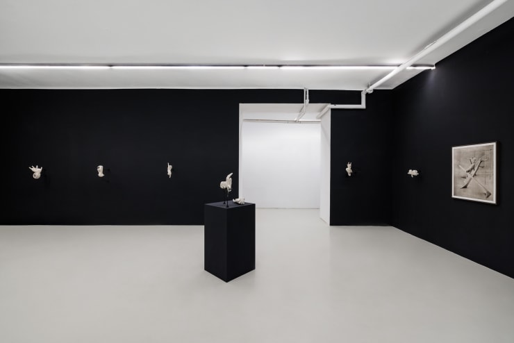 Rodrigo Valenzuela Installation View: 'MUECAS', Galerie Kandlhofer, Vienna, 2025