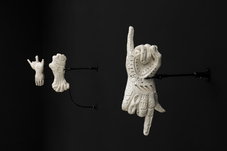 Rodrigo Valenzuela Installation View: 'MUECAS', Galerie Kandlhofer, Vienna, 2025