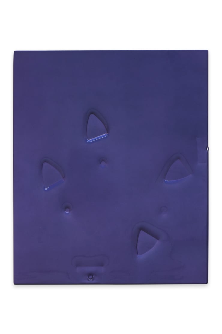 Hannah Perry Snake Tan, 2023 Aluminium, autobody paint 95 x 80 x 5 cm 37 3/8 x 31 1/2 x 2 in