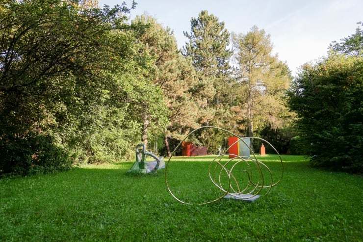 Installation view:Julian Khol, Jillian Mayer, Michael Kienzer