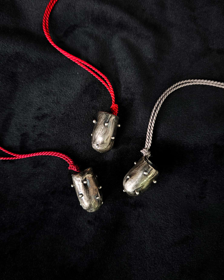 Jenna Lee, Dana-la (dillybag) pendant: dots, 2024