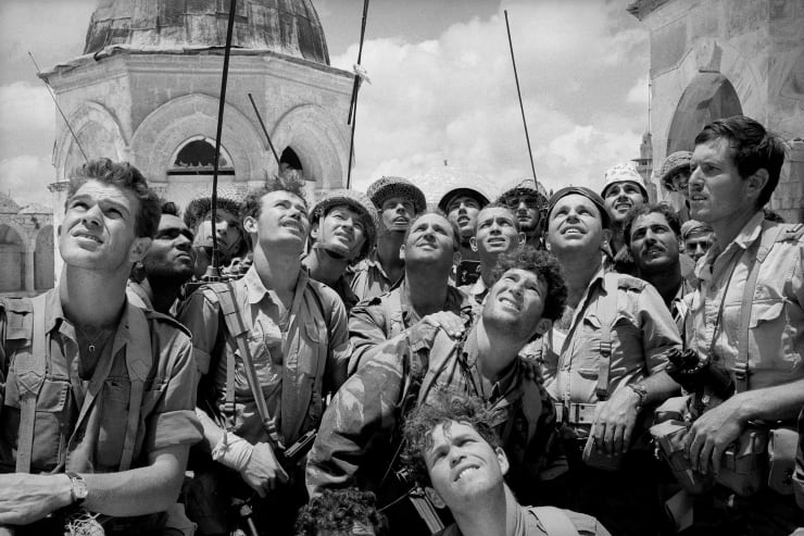 Paratroopers on Temple Mount, Jerusalem, 1967
