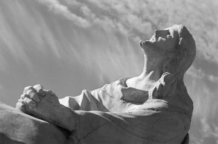 Dennis Hopper, Mexico (Sculpture of Christ), 1961