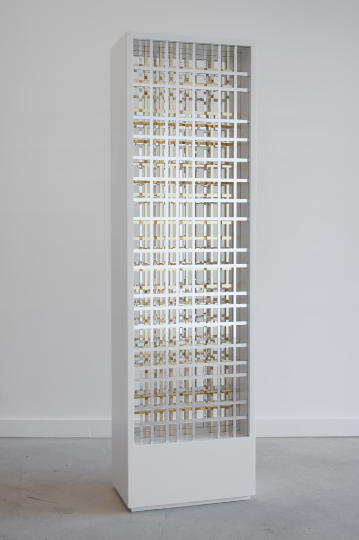 Arocha-Schraenen, Untitled (gold), 2010
