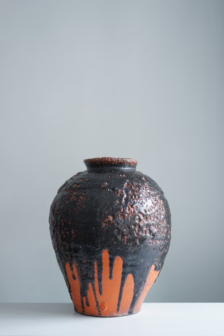 Hans Vangsø, Round Jar, 2025