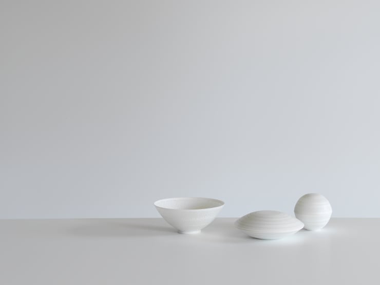 Niisato Akio, 光蓋物 Light Box