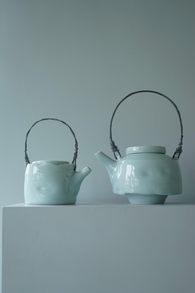Edmund de Waal, Teapot, c. 1990s