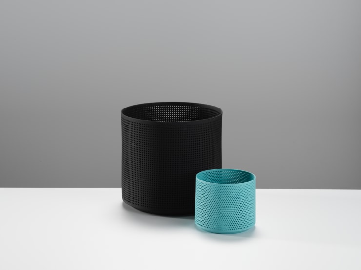 Niisato Akio, Luminescent Vessel, Balck