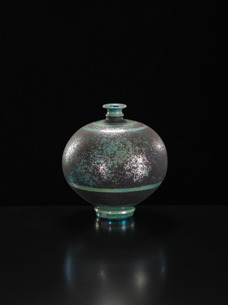 Sutton Taylor, Matt Black Globular Form with Spots, 2018