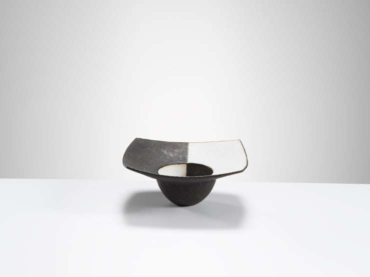 John Ward, Black and White Round Pot with Square Flange