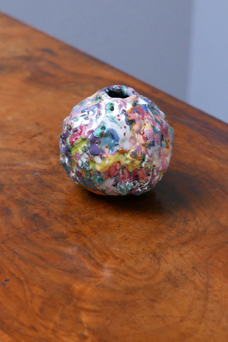 Morten Løbner Espersen, Micro Pearl, 2022