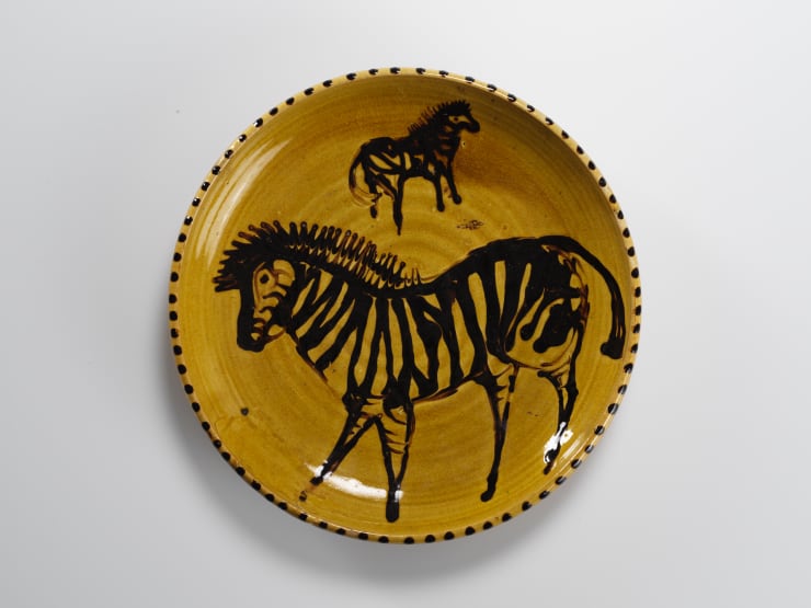 William Newland, Slip glazed dish, 1952