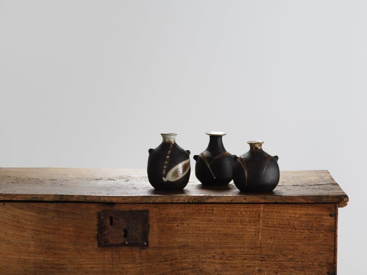 Janet Leach, three small vases