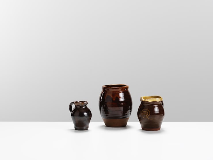 Bernard Leach, Vase made at Dartington