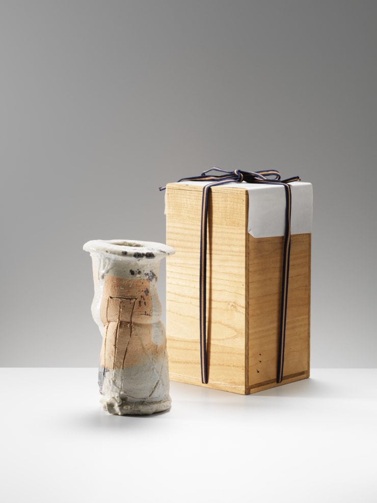 Ryoji Koie, Vase