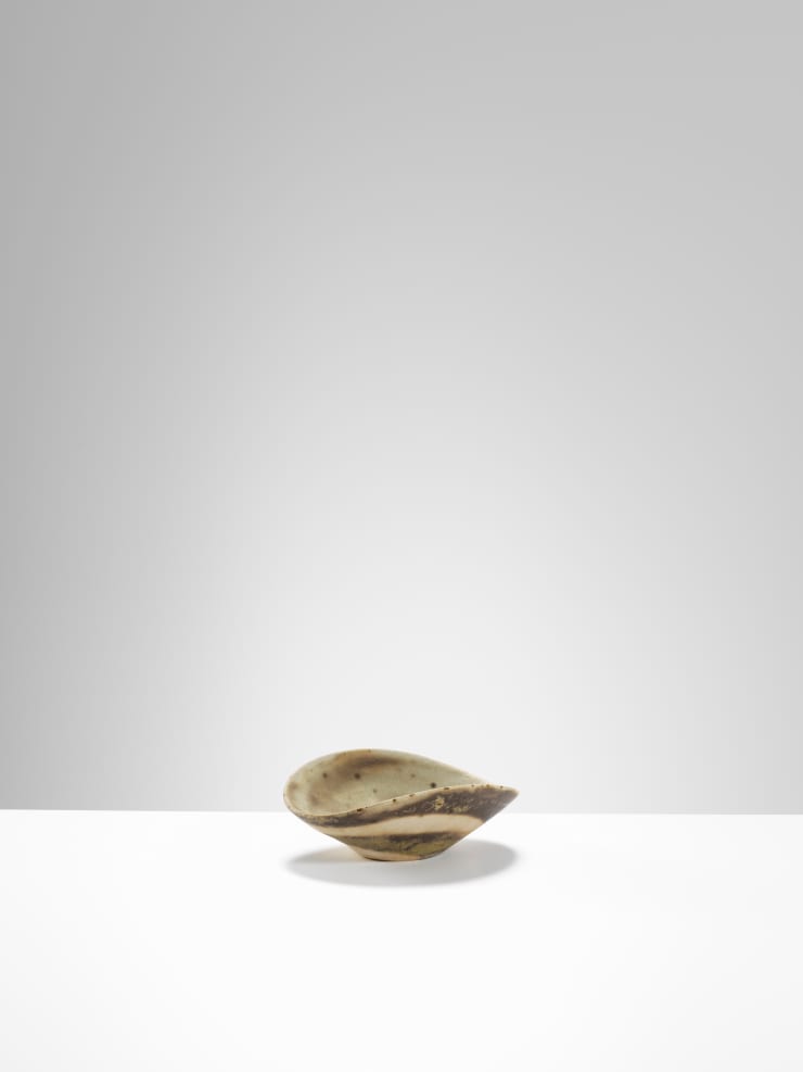 Lucie Rie, Shallow Open Bowl, c. 1970s