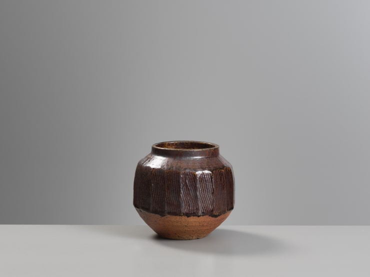 Janet Leach, Globular Cut Vase